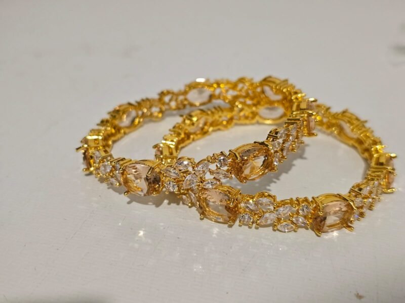 Champagne Bangle – Warm Golden Elegance with Subtle Sparkle